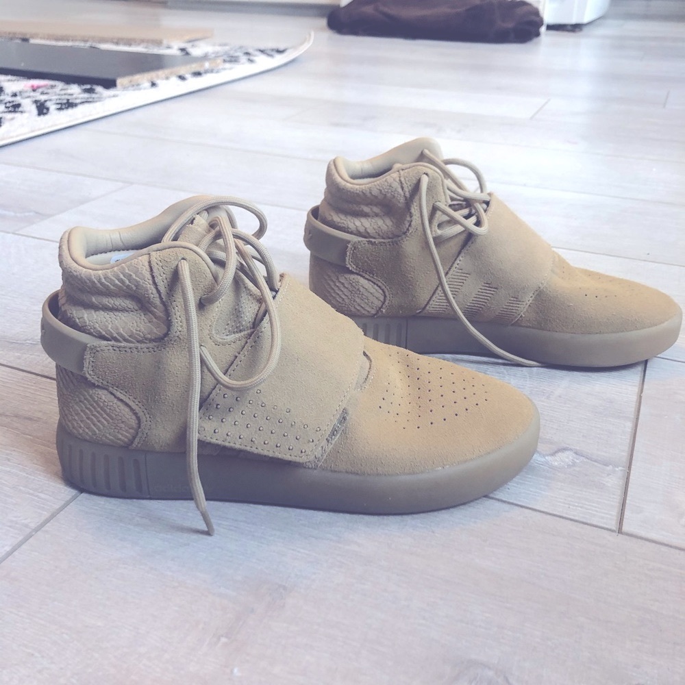 Adidas tubular sneakers